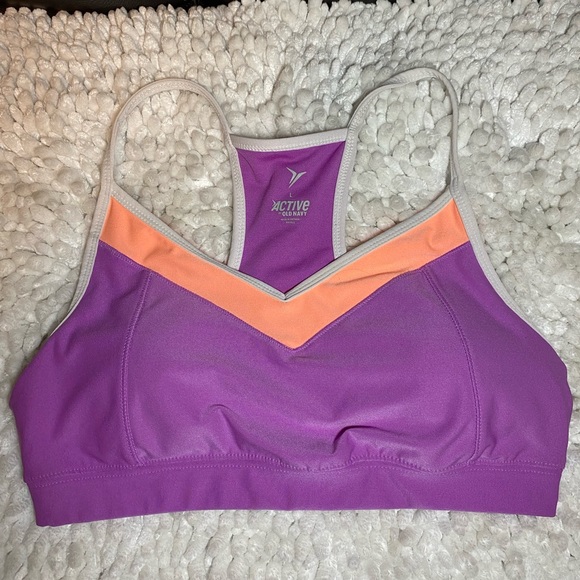 Bundle of two Old Navy Racerback sports bras Size Large - Picture 2 of 11